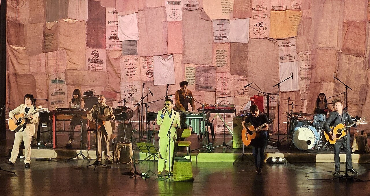 Los Bunkers - Gran Arena Monticello